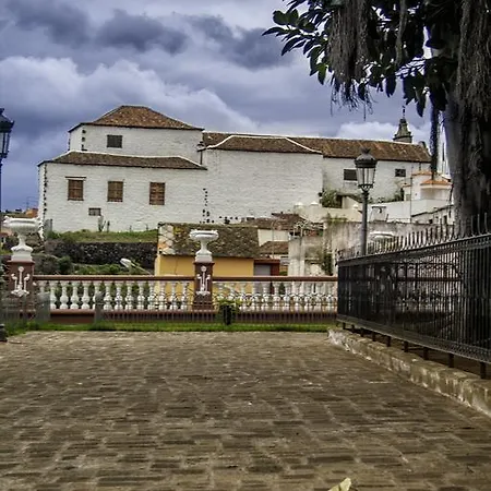 Casa Ciruelo