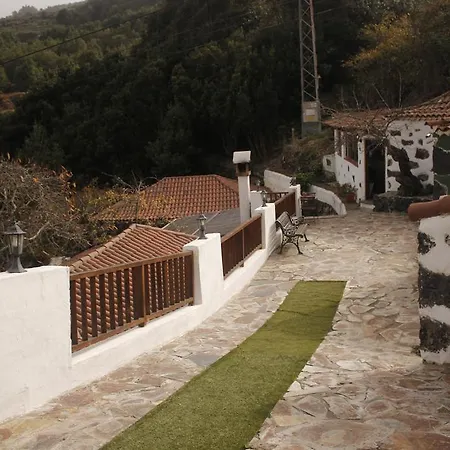 Casa Ciruelo Летний дом Икод-де-лос-Винос